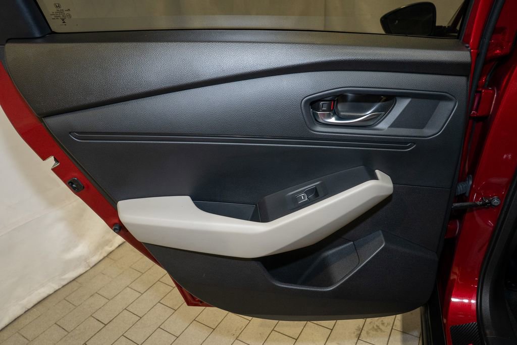 Used 2023 Honda Accord EX image 9