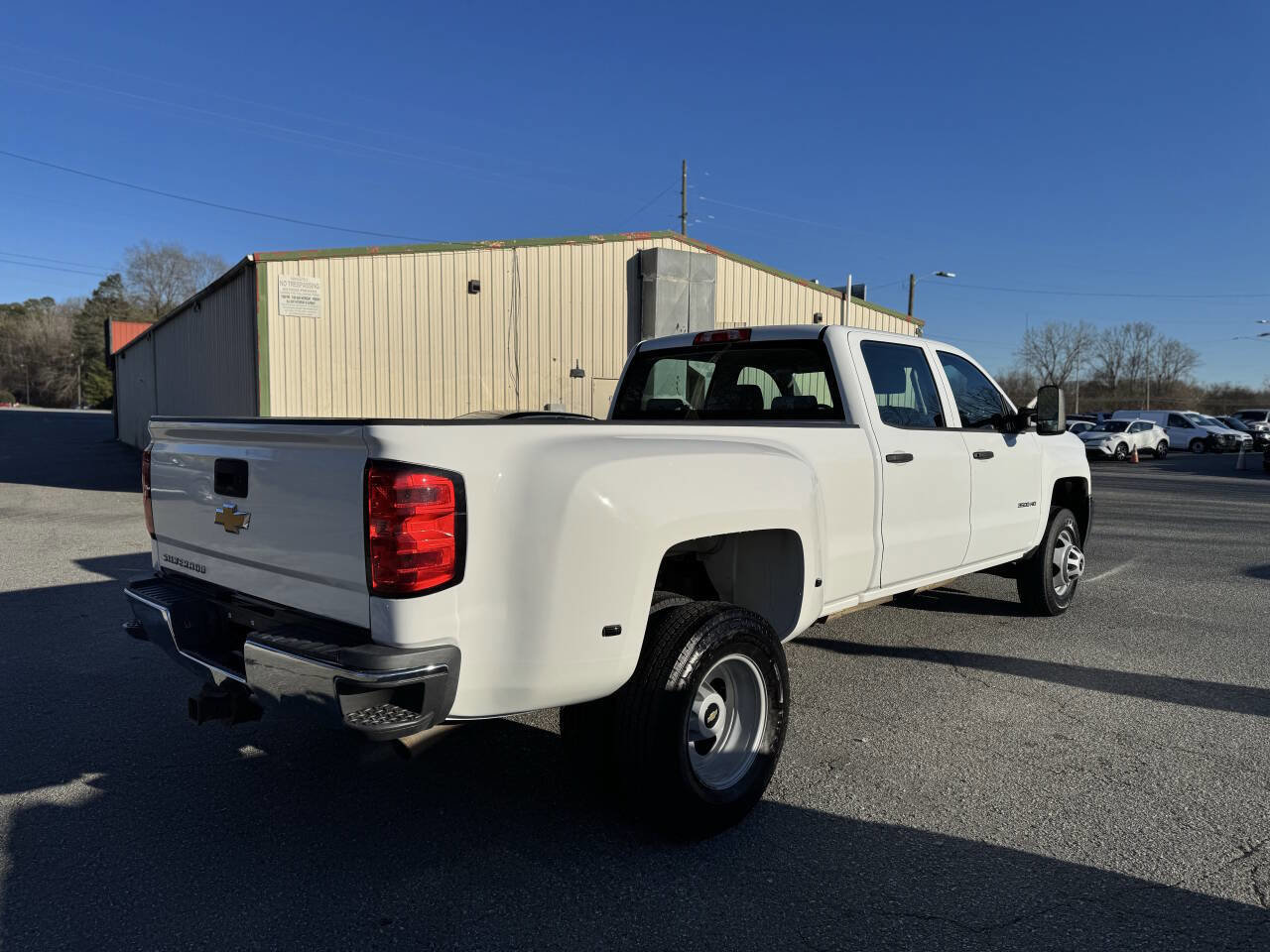 Used 2017 Chevrolet Silverado 3500 W/T image 25