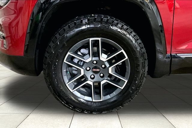 Used 2026 GMC Terrain AT4 w/ Convenience Package III AWD/4WD image 9