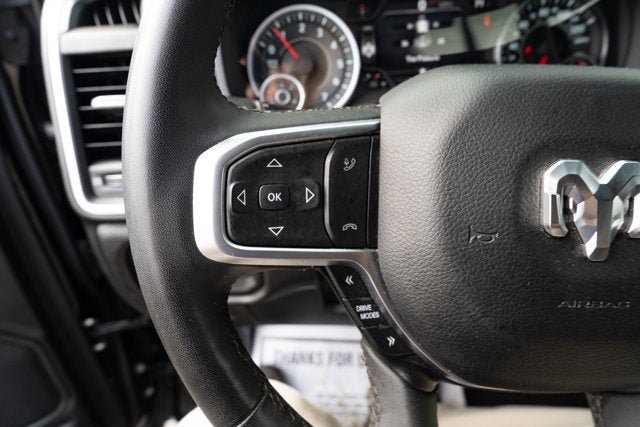Used 2025 RAM 1500 Big Horn AWD/4WD image 24