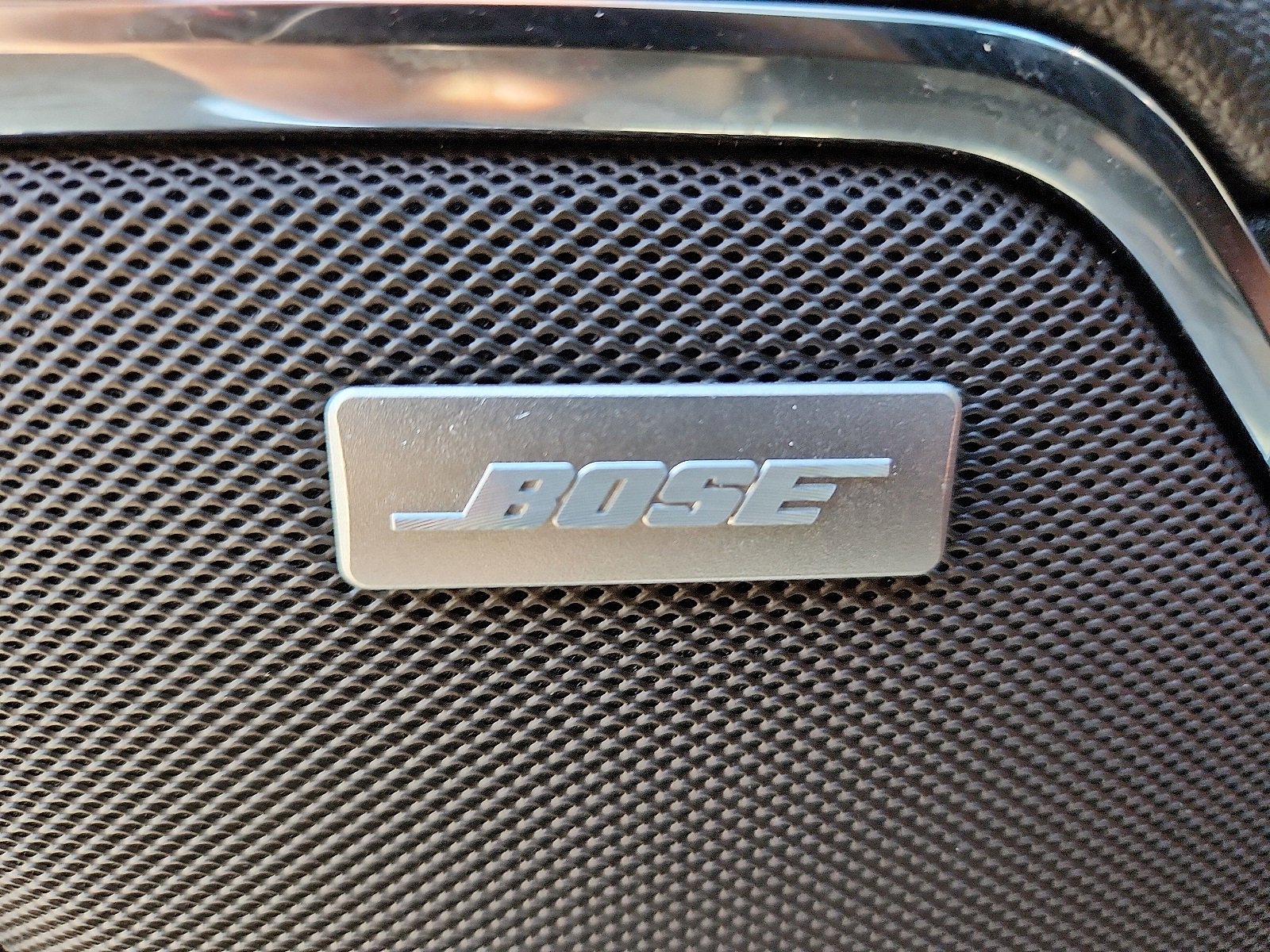 Used 2024 GMC Sierra 1500 SLT image 16