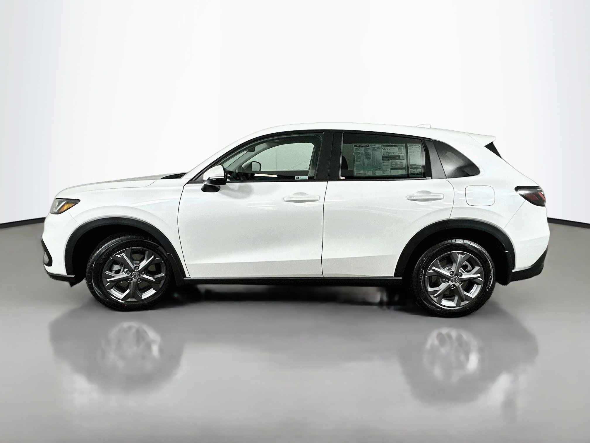 New 2027 Honda HR-V LX image 4