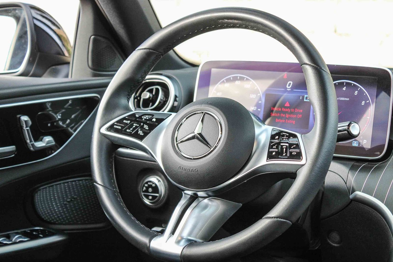 Used 2022 Mercedes-Benz C 300 Sedan image 16