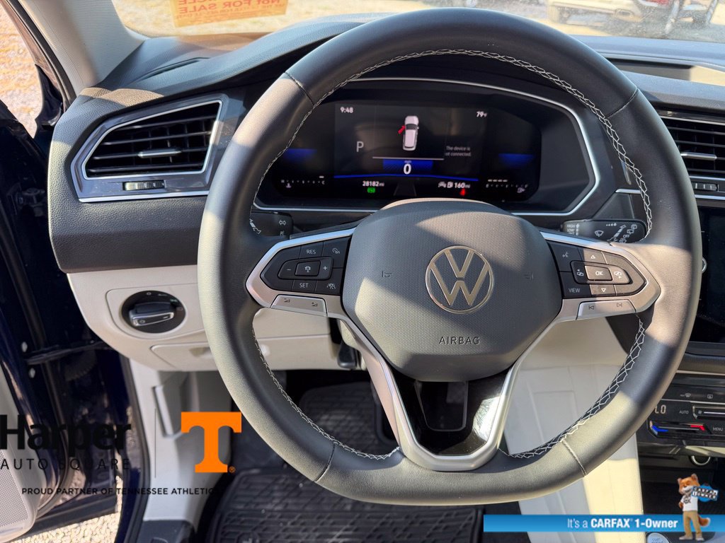 Used 2023 Volkswagen Tiguan SE FWD image 16
