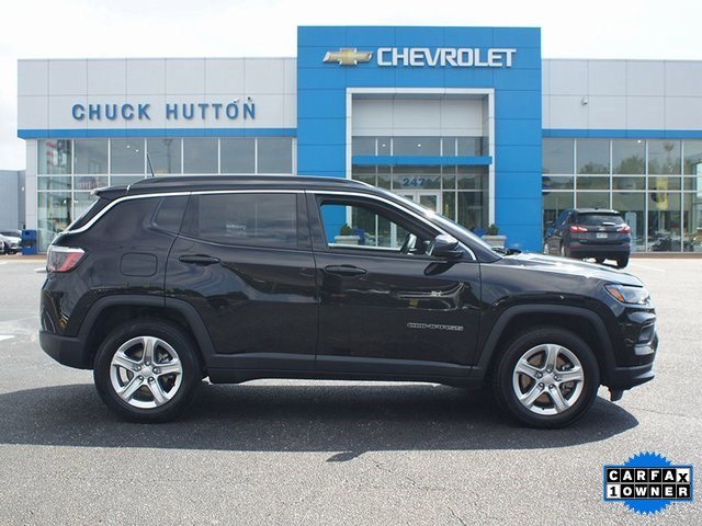 Used 2024 Jeep Compass Latitude image 2
