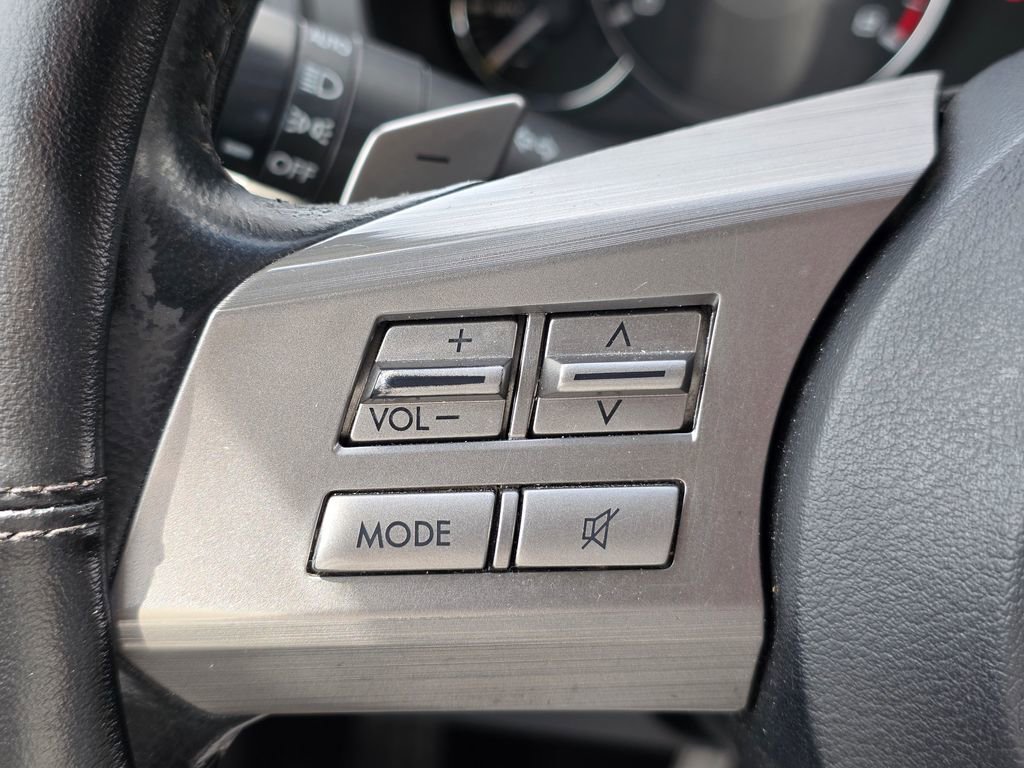 Used 2010 Subaru Outback 2.5i Premium AWD/4WD image 37