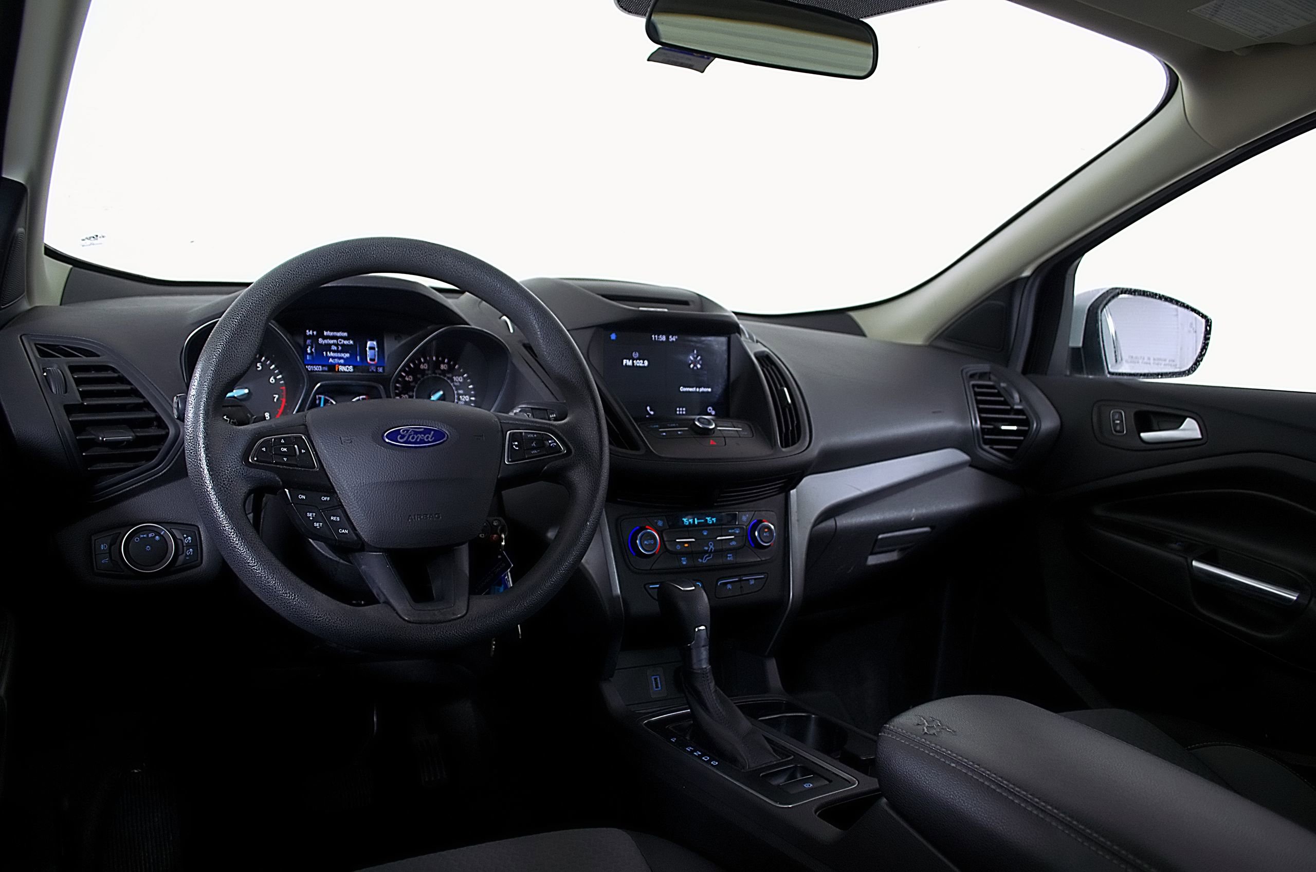 Used 2017 Ford Escape SE w/ Equipment Group 201A FWD image 24