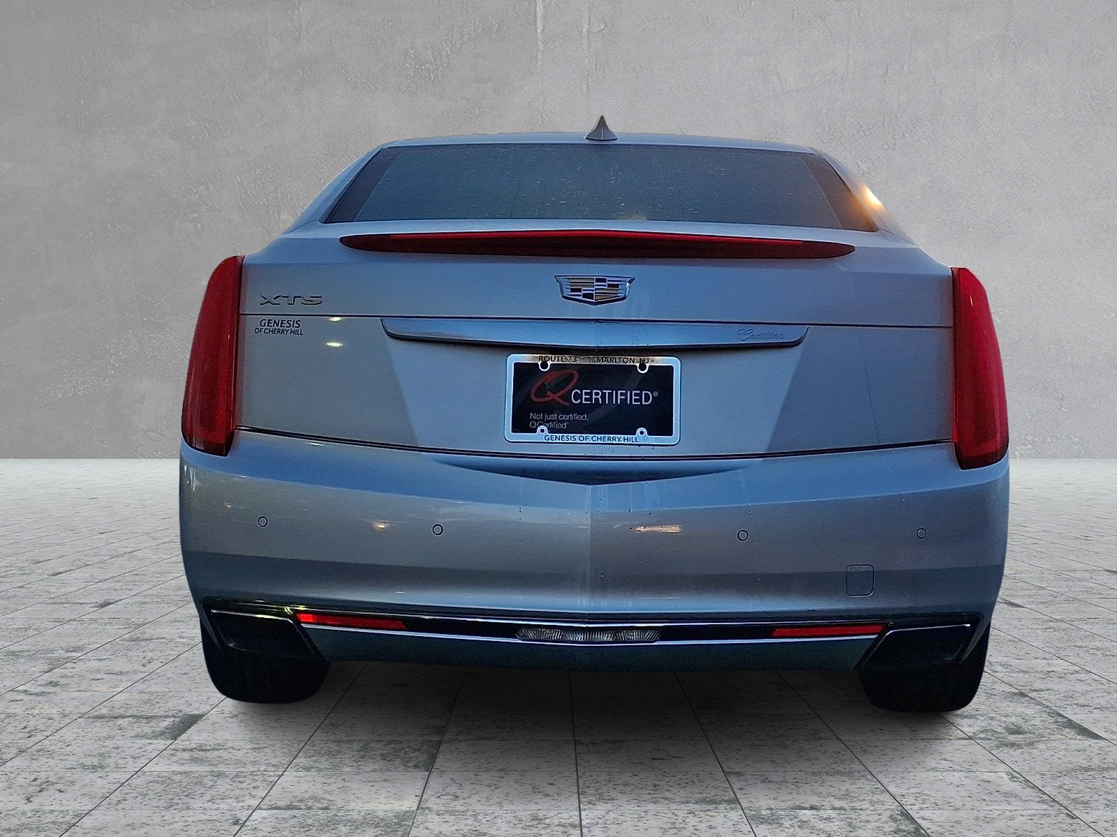 Used 2017 Cadillac XTS Luxury image 9