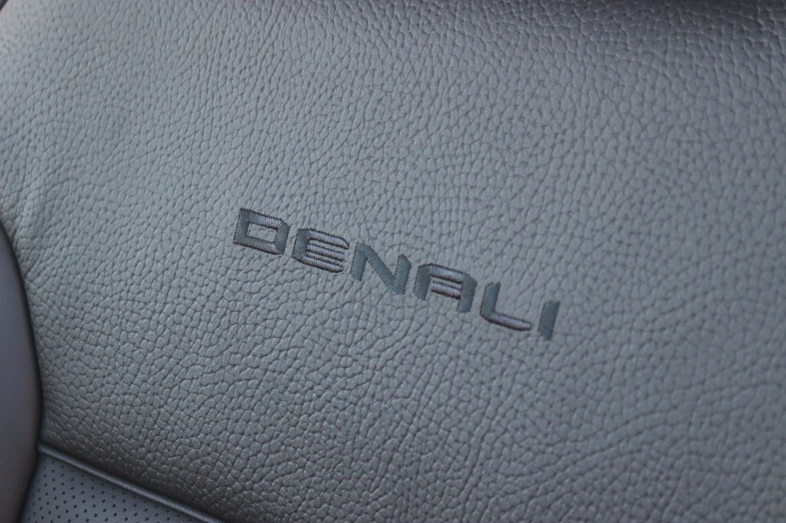 New 2026 GMC Sierra 1500 Denali w/ Technology Package image 15