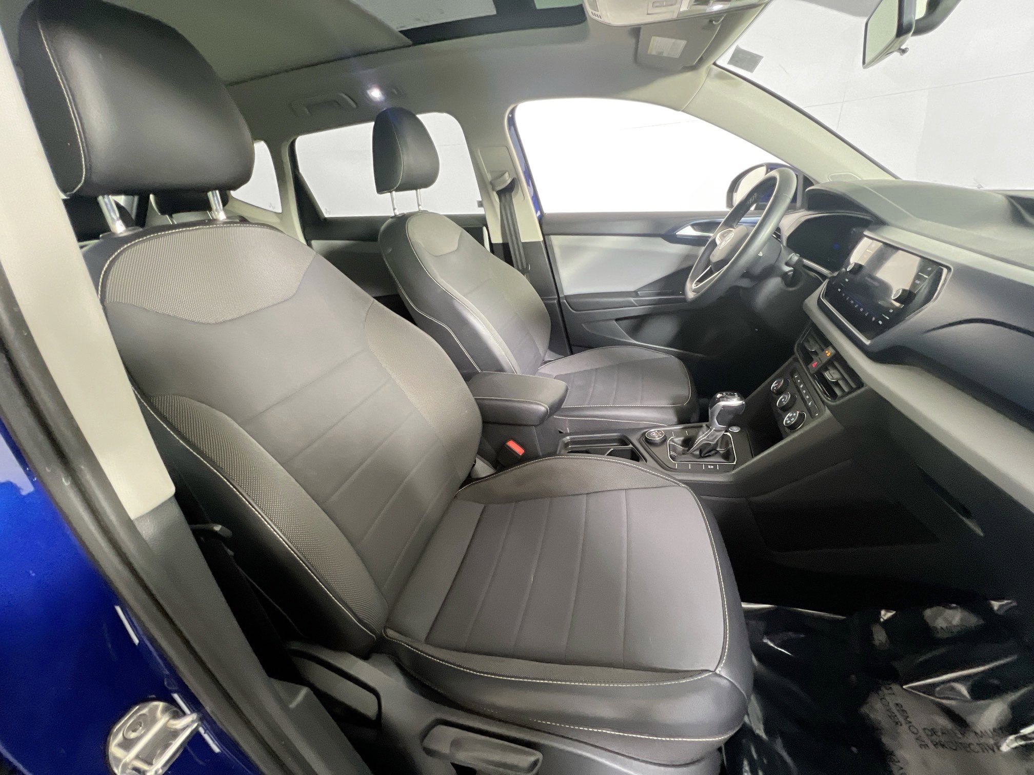 Used 2022 Volkswagen Taos SE image 26