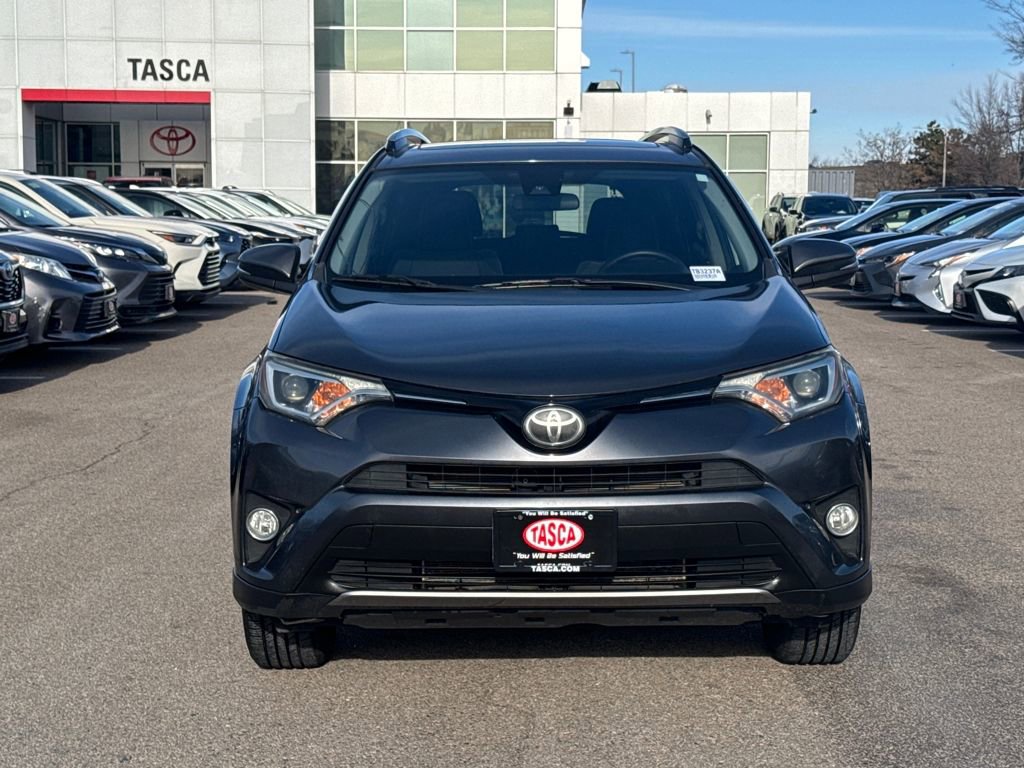 Used 2018 Toyota RAV4 XLE image 2