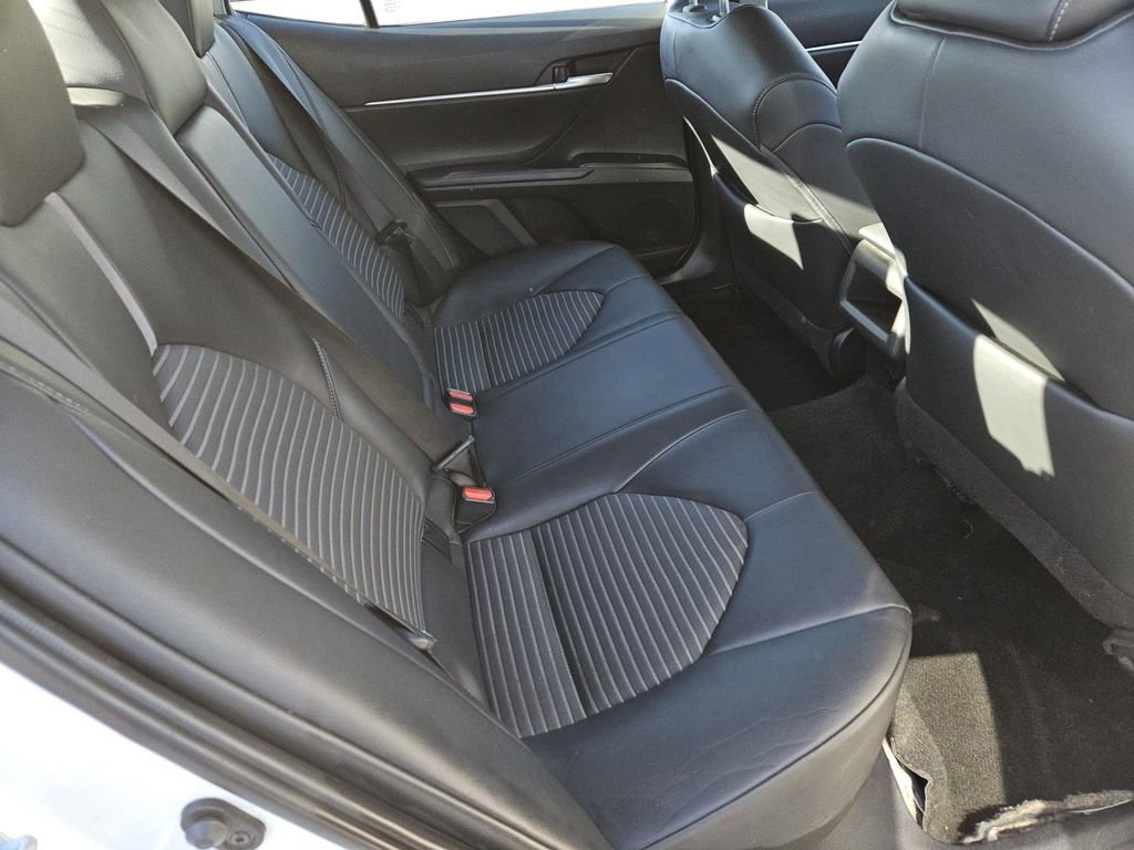 Used 2024 Toyota Camry SE FWD image 31