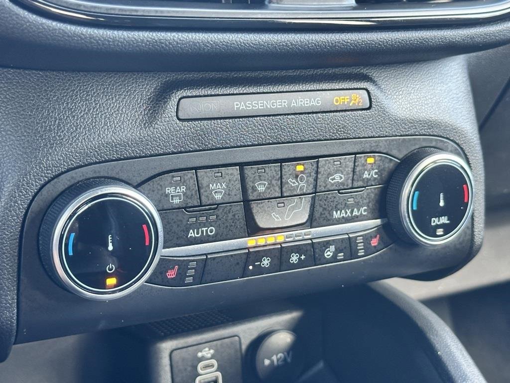 Used 2024 Ford Escape ST-Line image 18