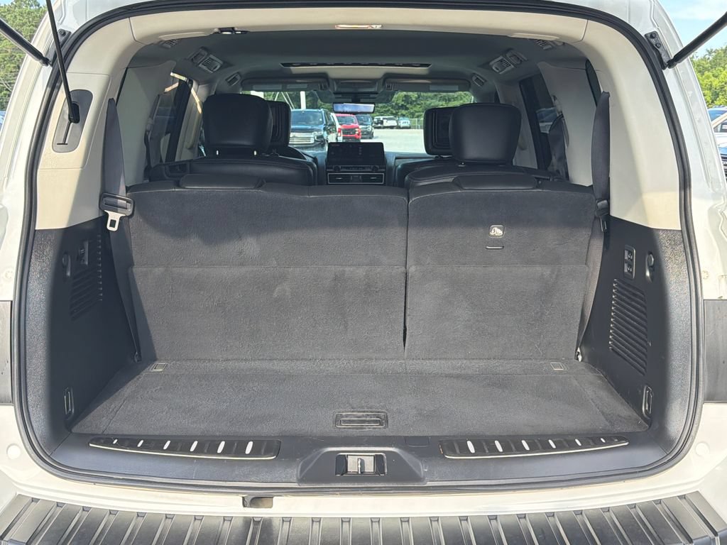 Used 2022 Nissan Armada Platinum w/ Captain's Chairs Package RWD image 26
