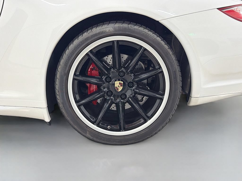 Used 2012 Porsche 911 Carrera GTS RWD image 32