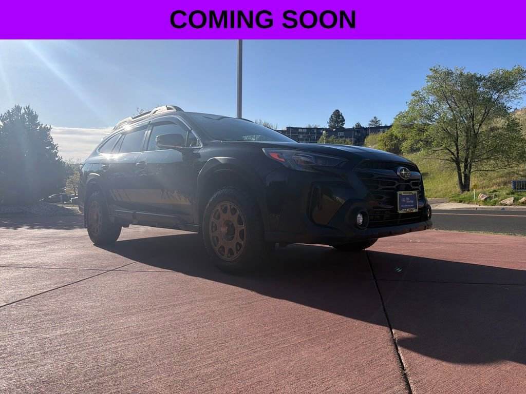 Used 2025 Subaru Outback Premium w/ Popular Package #1A image 1