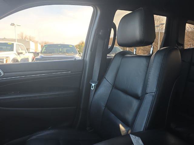 Used 2022 Jeep Grand Cherokee Limited AWD/4WD image 40