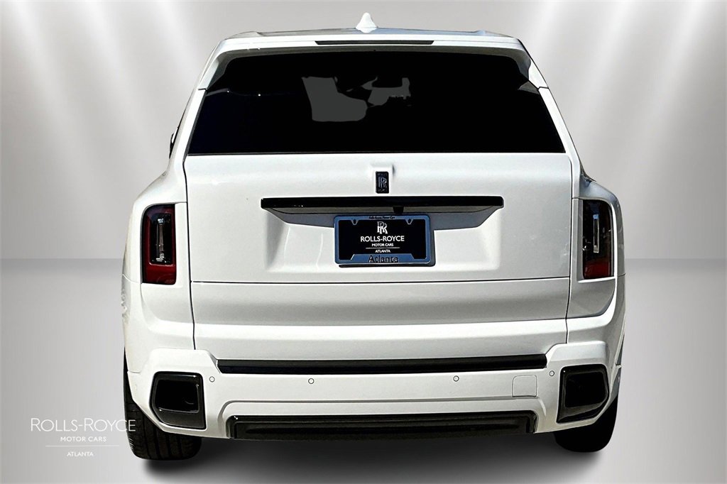New 2026 Rolls-Royce Cullinan Black Badge image 4