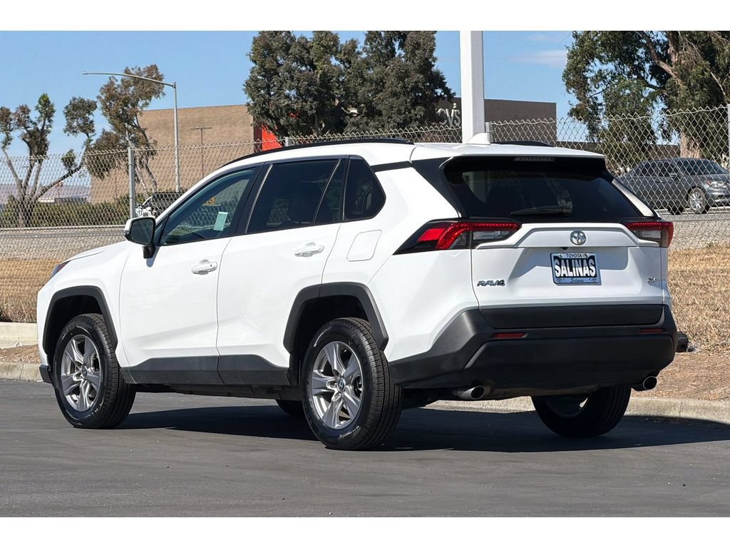 Used 2024 Toyota RAV4 XLE FWD image 6