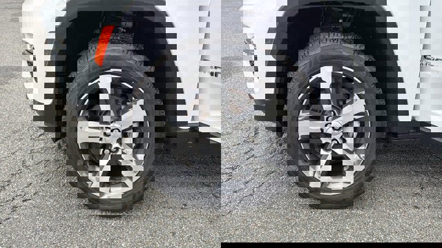 Certified 2023 Jeep Grand Cherokee Limited AWD/4WD image 8