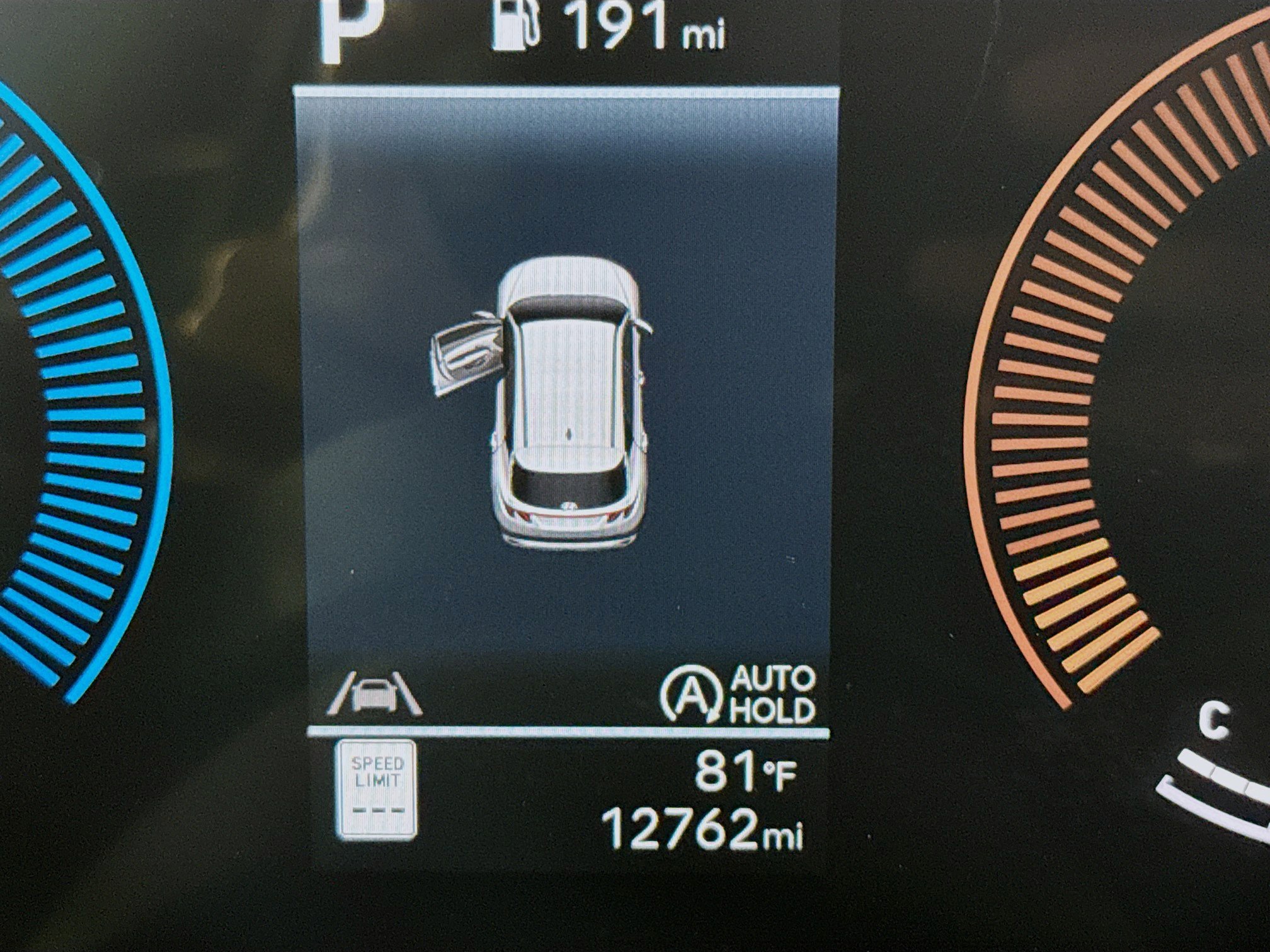 Used 2026 Hyundai Tucson SEL FWD image 15