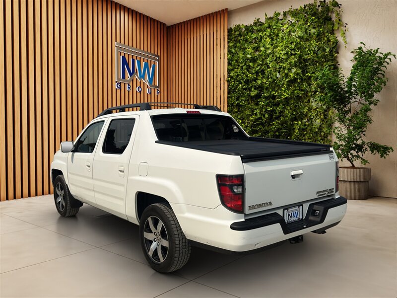 Used 2014 Honda Ridgeline SE image 5