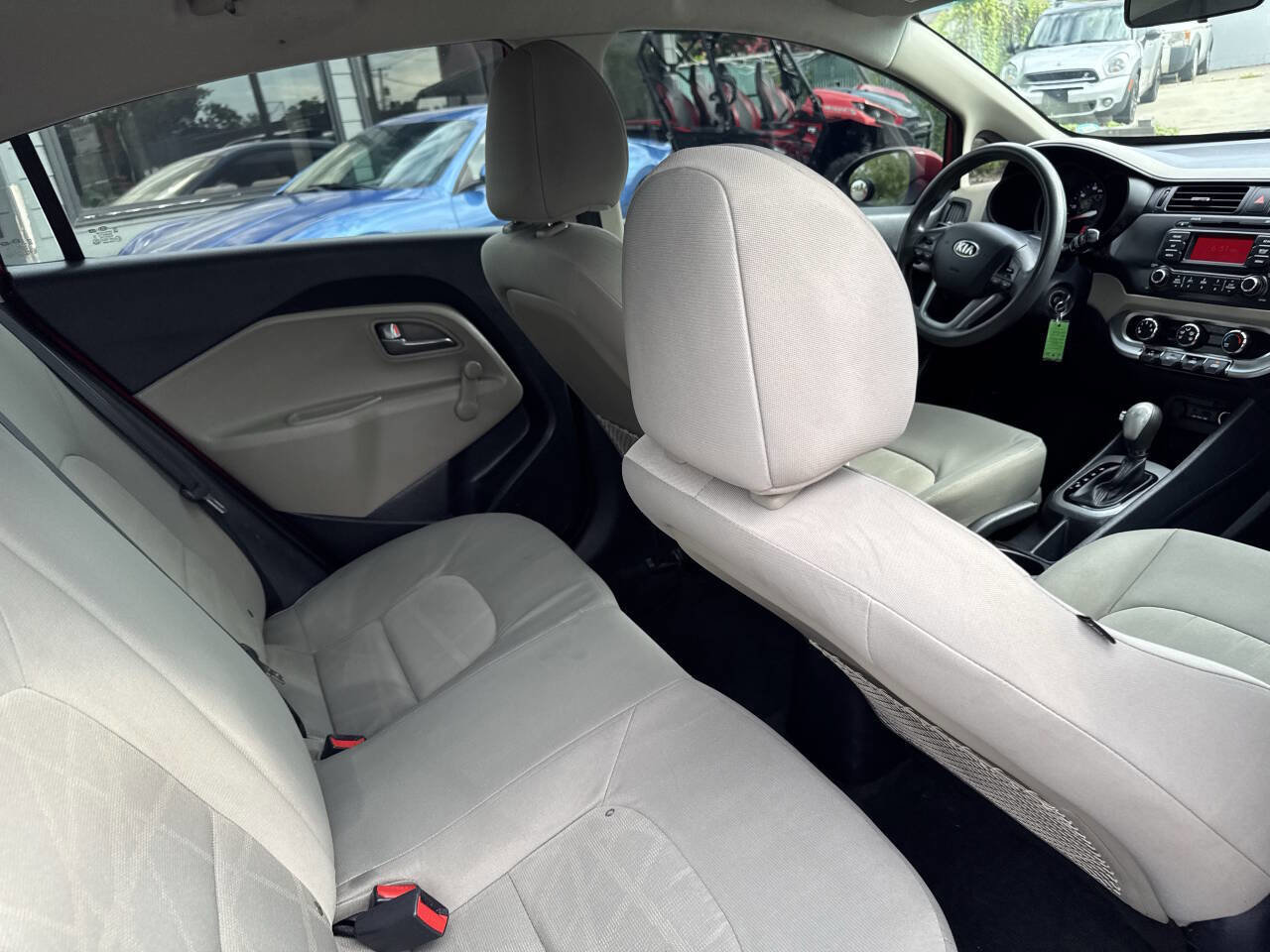 Used 2014 Kia Rio LX image 27