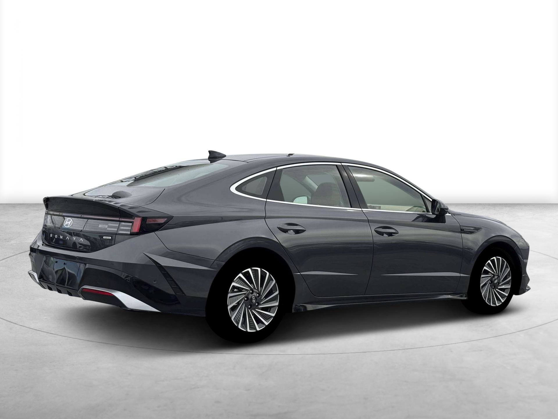 New 2026 Hyundai Sonata Limited FWD image 8