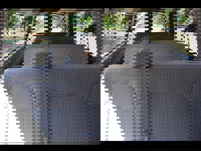 Used 2025 Chevrolet Express 3500 LS RWD image 17