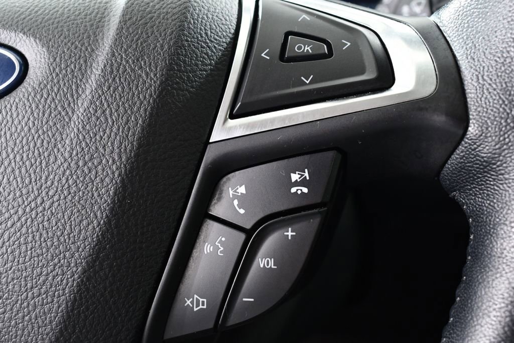 Used 2022 Ford Edge SEL w/ Convenience Package image 32