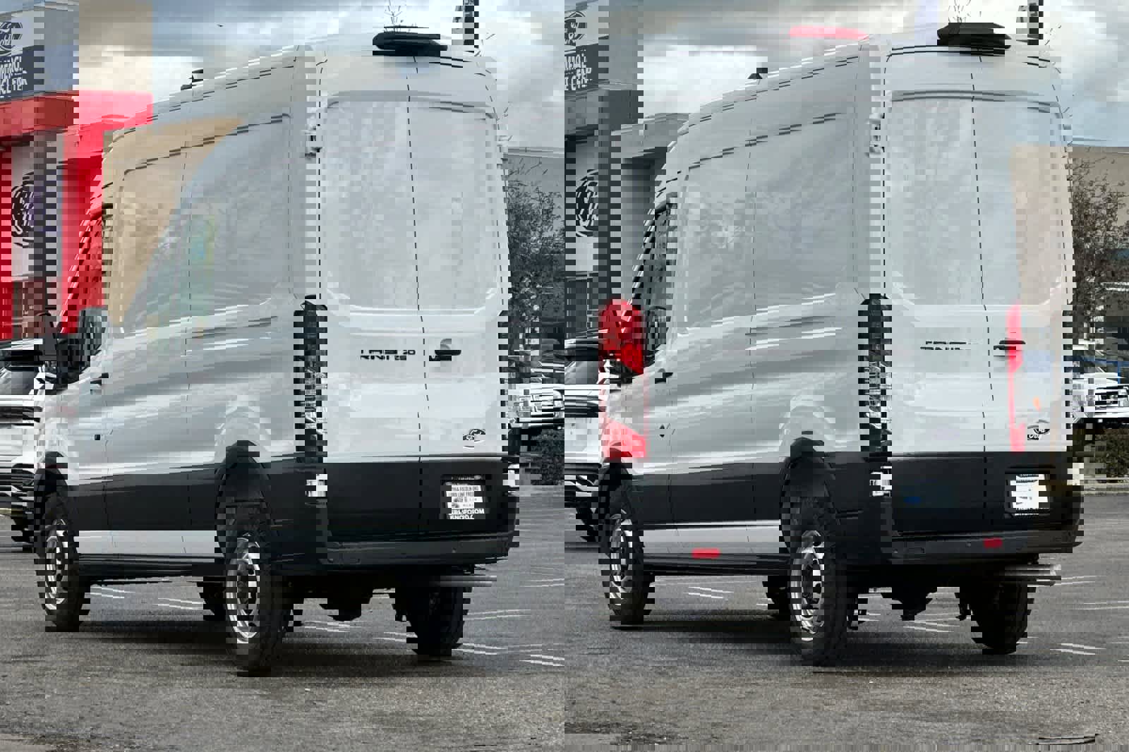 New 2026 Ford Transit 250 148 Medium Roof w/ Load Area Protection Package image 5