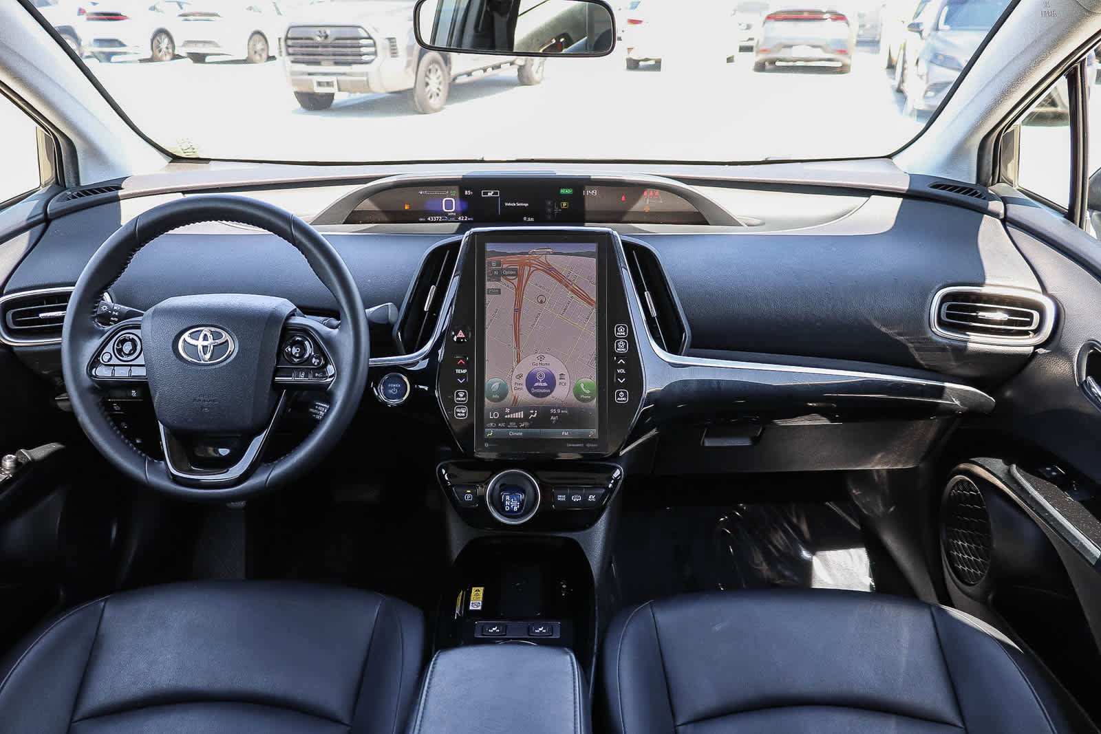 Used 2022 Toyota Prius Prime XLE image 12