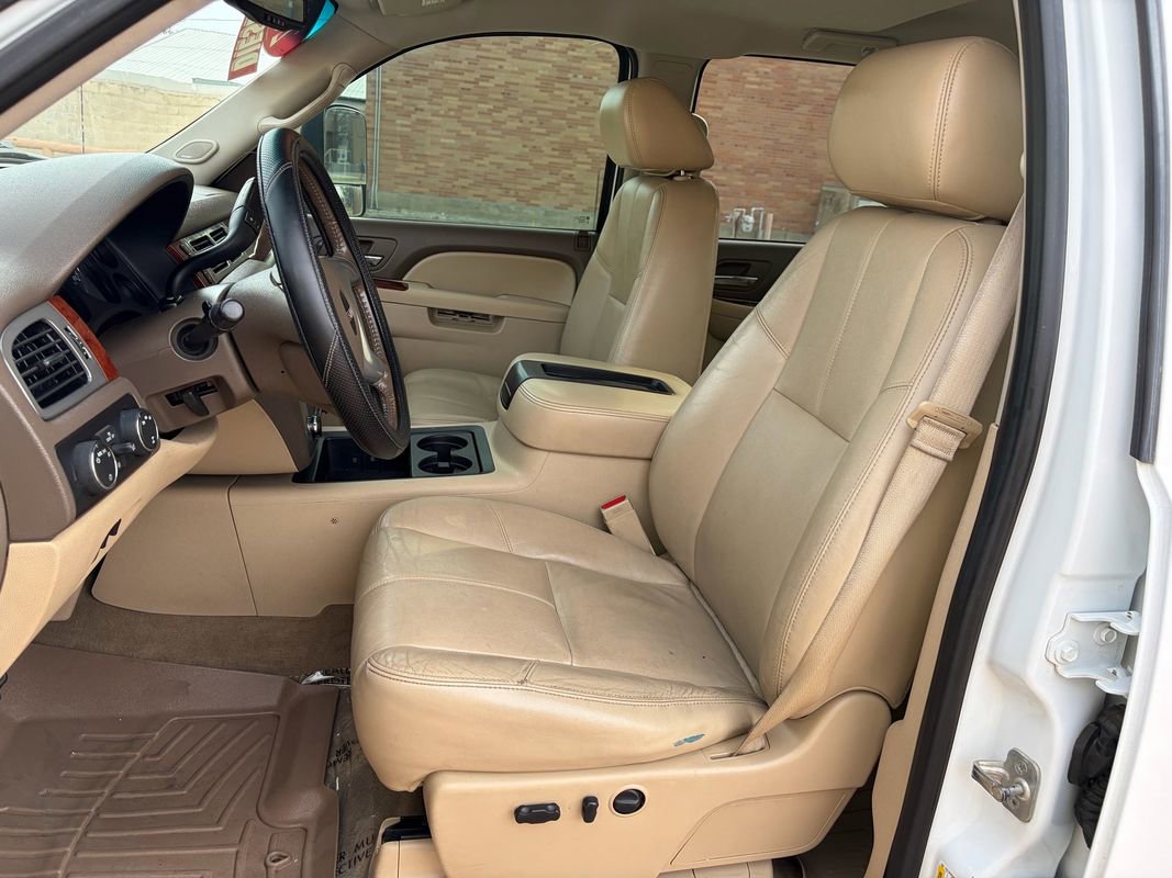 Used 2013 GMC Sierra 3500 SLT w/ SLT Convenience Package image 13