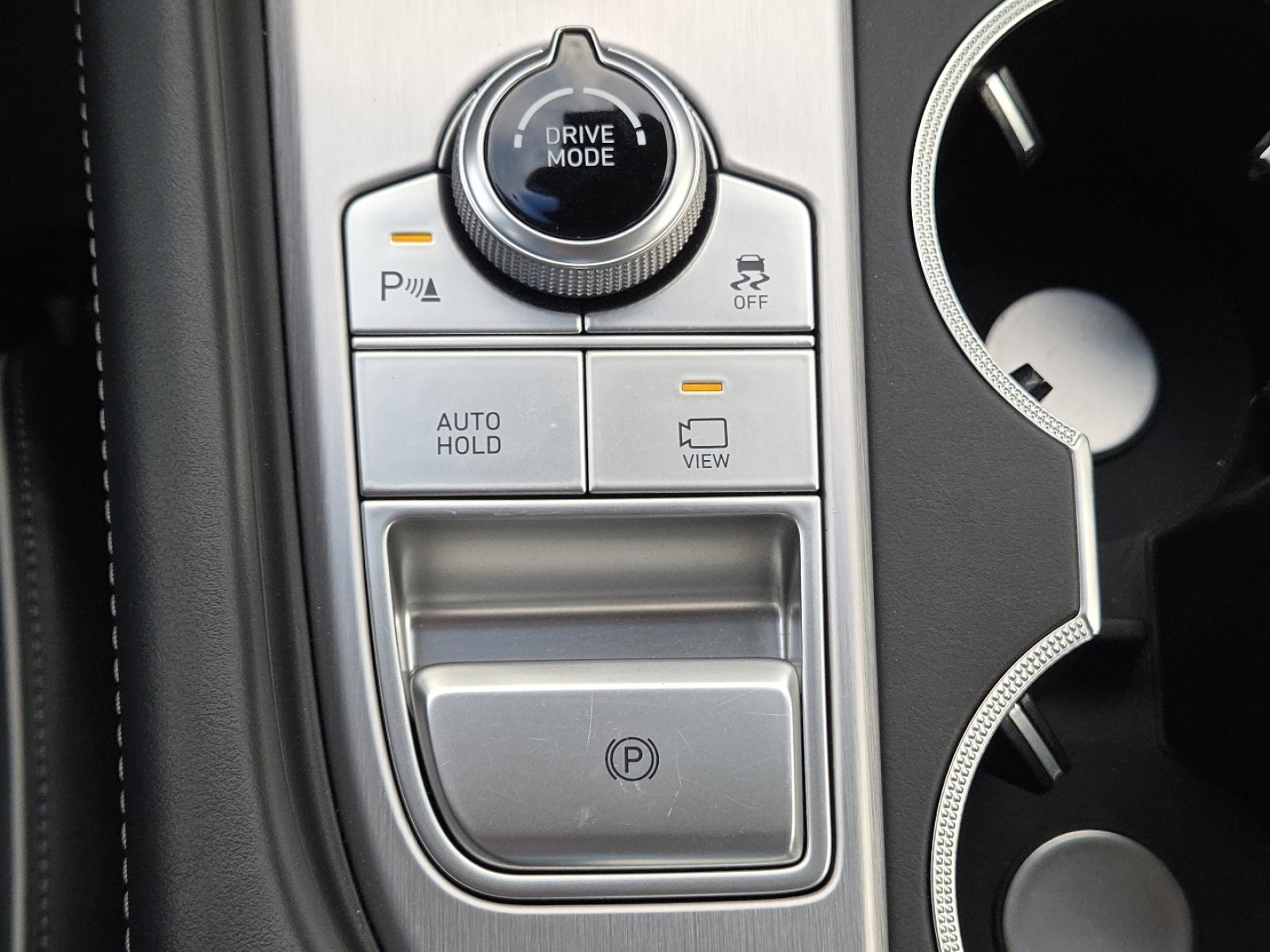 Used 2020 Genesis G70 3.3T w/ Prestige Package image 38