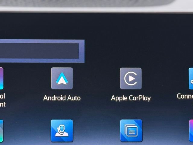 New 2026 BMW X6 xDrive40i w/ Climate Comfort Package image 36