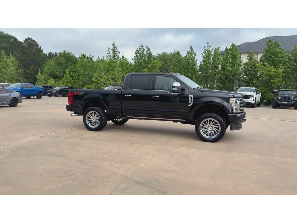 Used 2022 Ford F250 Platinum w/ FX4 Off-Road Package AWD/4WD image 2
