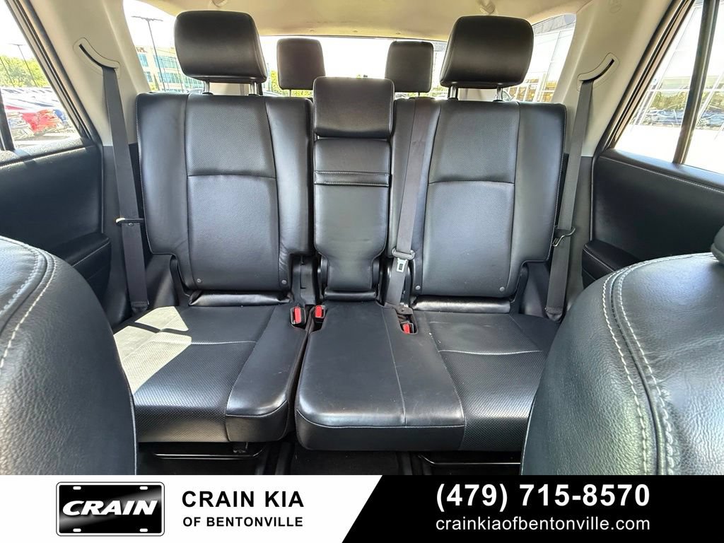Used 2015 Toyota 4Runner Limited AWD/4WD image 30
