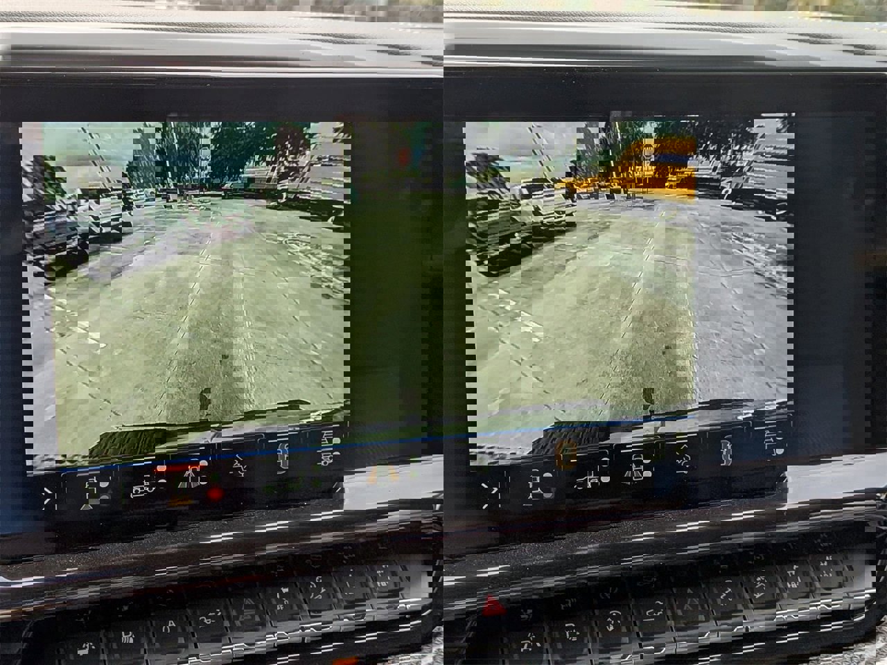 New 2026 Chevrolet Silverado 1500 ZR2 w/ Dark Appearance Package image 16