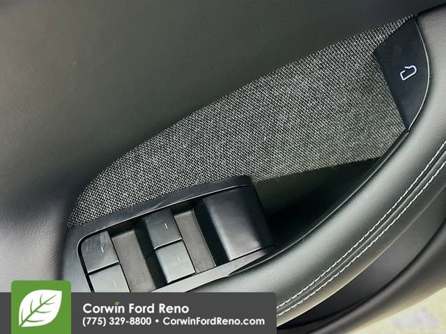 Used 2023 Tesla Model S Standard Range image 17