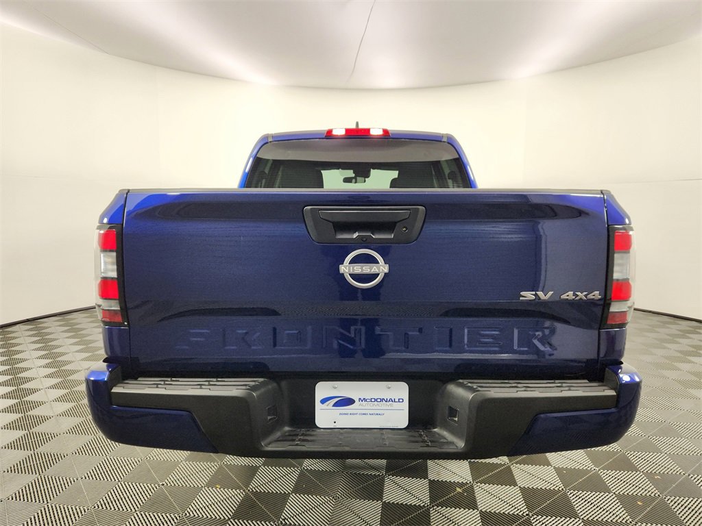Used 2022 Nissan Frontier SV image 4
