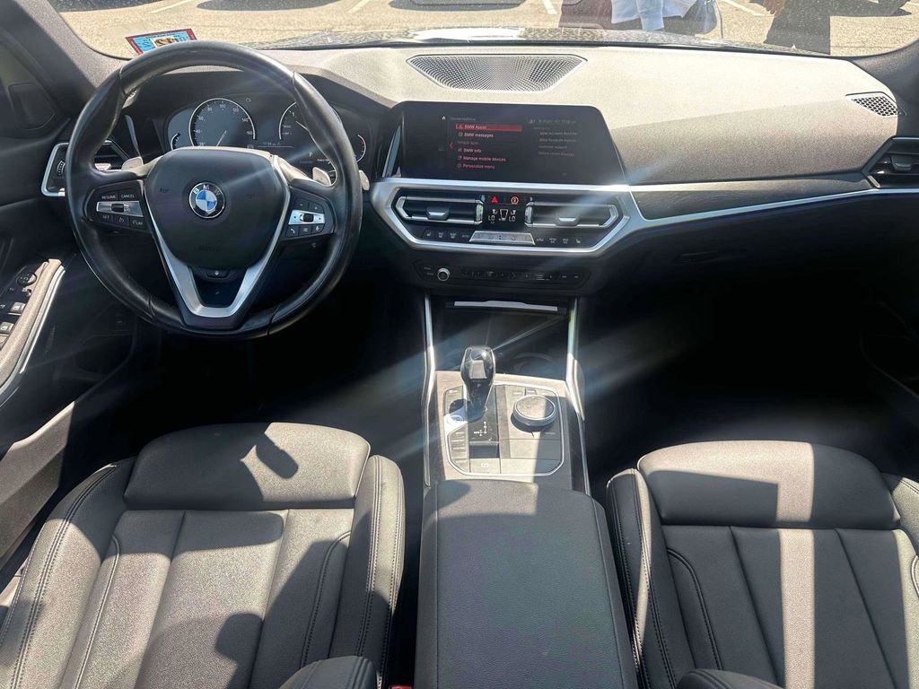 Used 2020 BMW 330i xDrive Sedan w/ Convenience Package AWD/4WD image 12