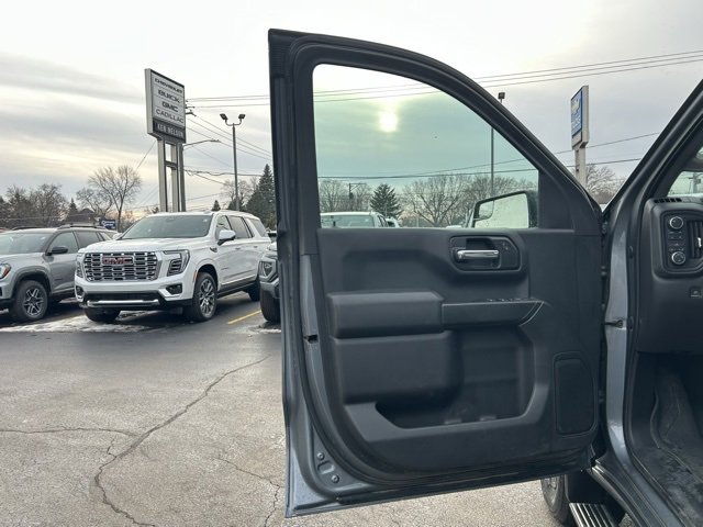 Used 2019 Chevrolet Silverado 1500 Custom Trail Boss w/ Custom Convenience Package image 20