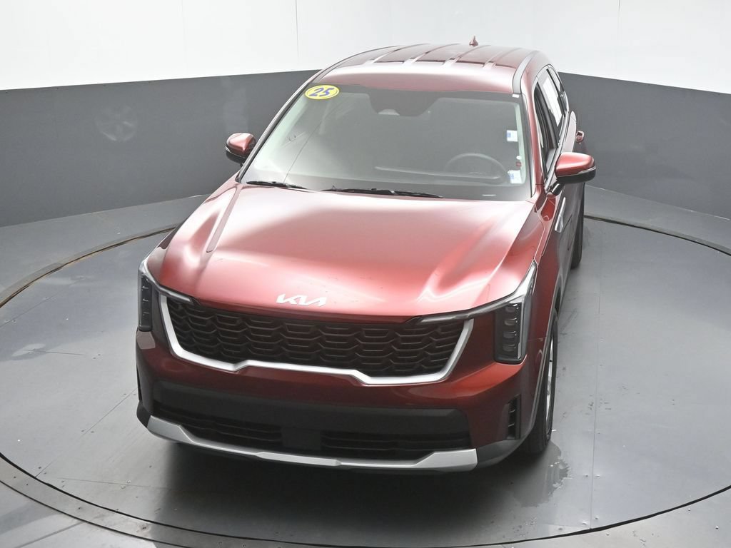 Used 2025 Kia Sorento LX FWD image 43