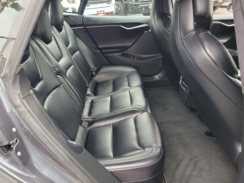 Used 2019 Tesla Model S Performance AWD/4WD image 24