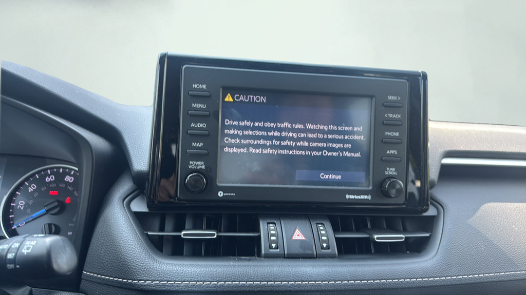 Used 2021 Toyota RAV4 XLE Premium AWD/4WD image 17