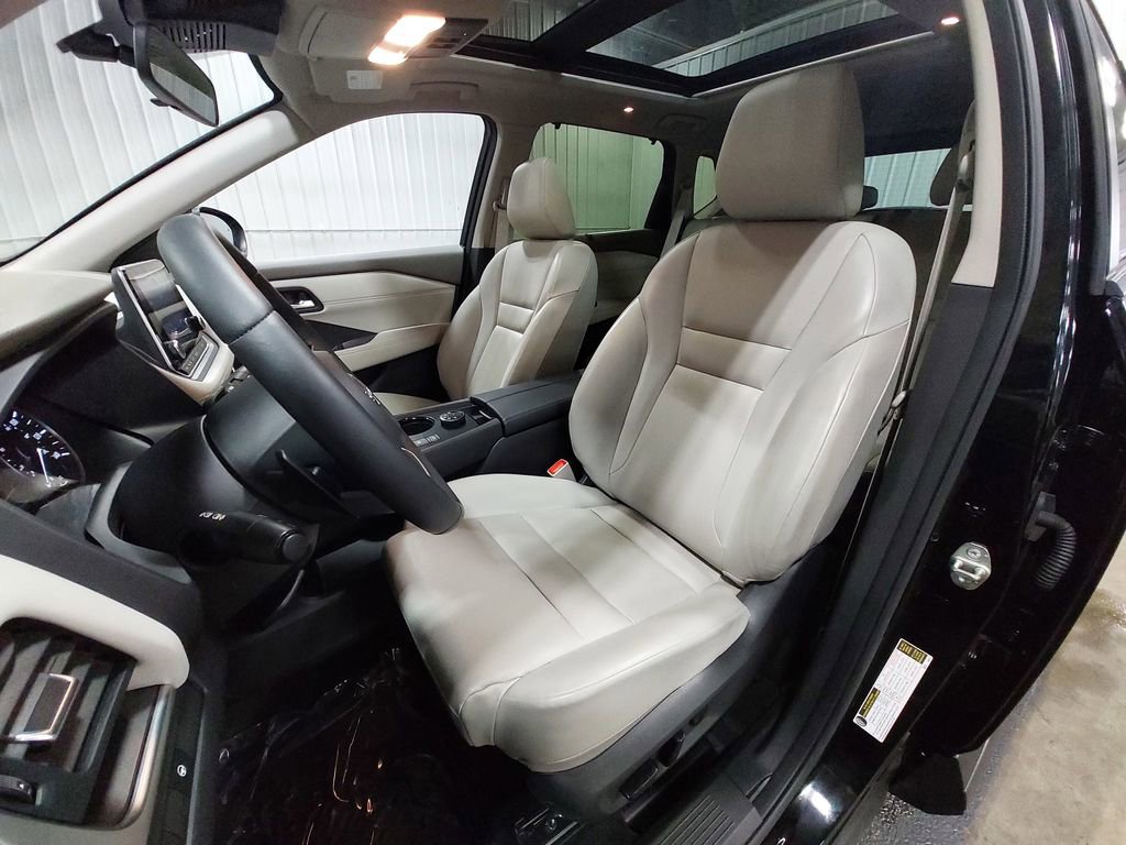 Certified 2023 Nissan Rogue SV w/ SV Premium B Package image 15