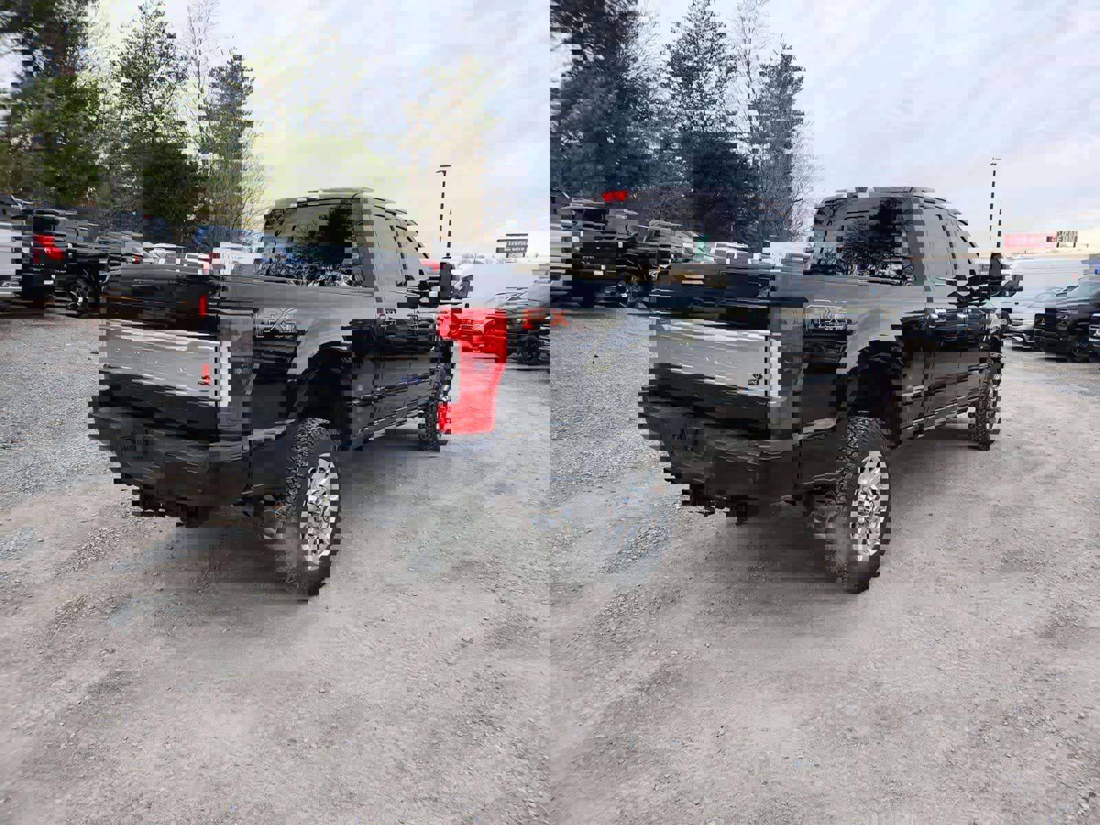 Used 2018 Ford F250 Platinum w/ Platinum Ultimate Package image 5