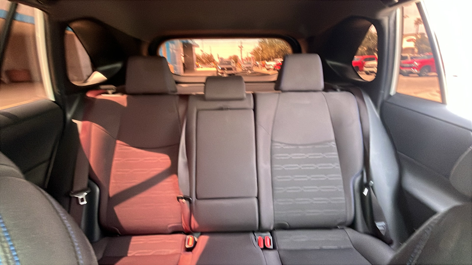 Used 2023 Toyota RAV4 SE w/ Convenience Package AWD/4WD image 23