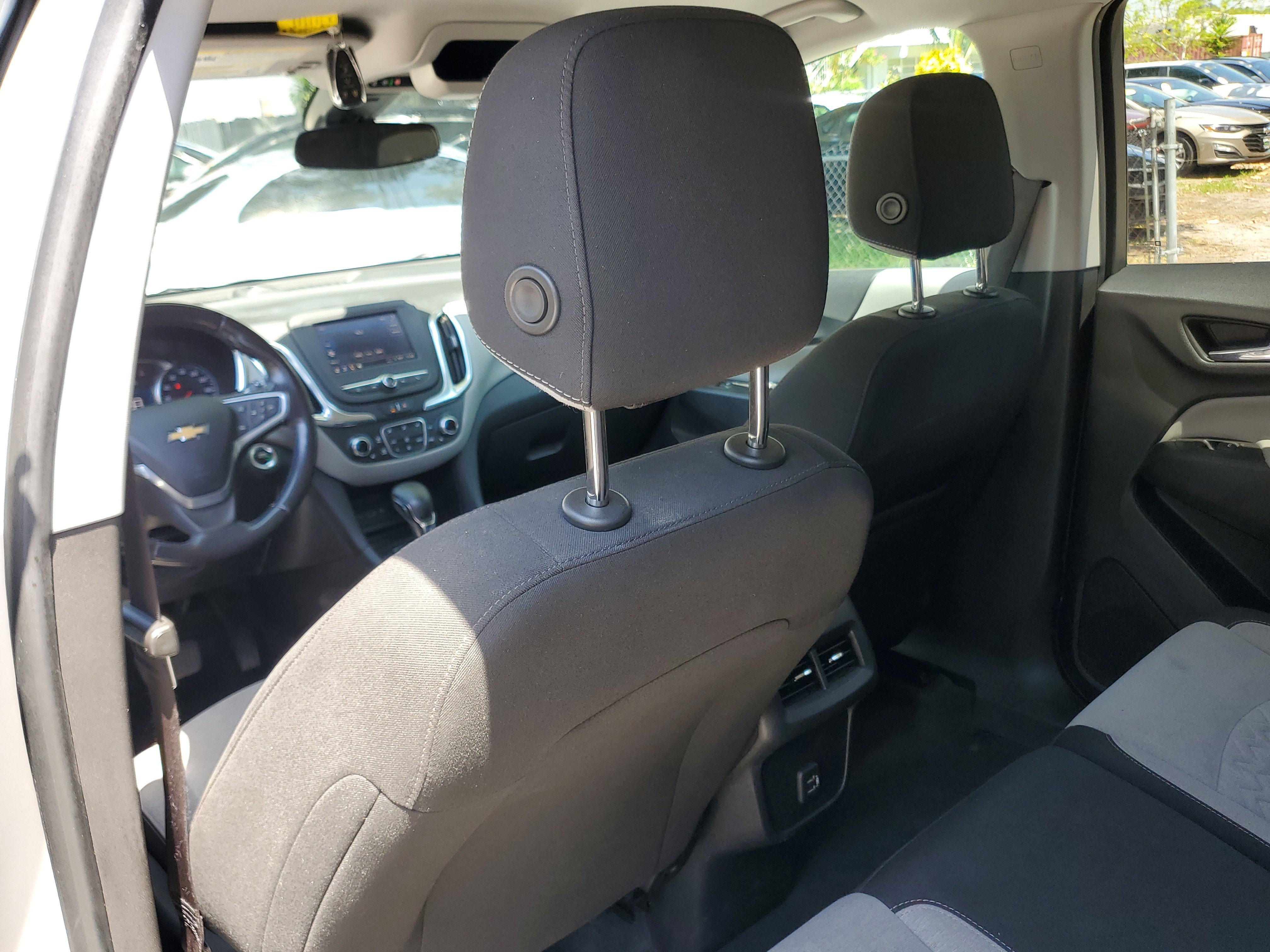 Used 2022 Chevrolet Equinox LT image 12