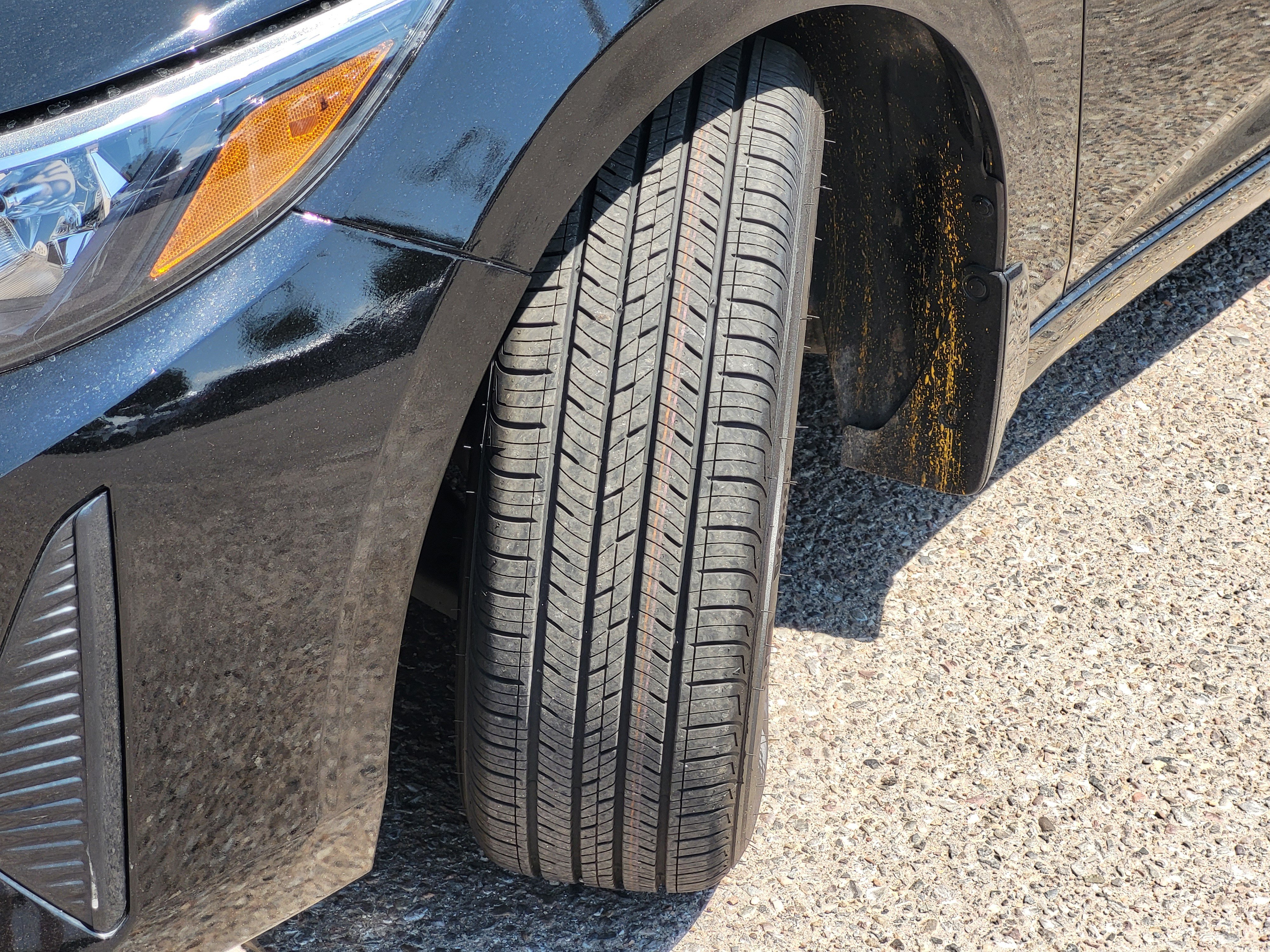 Certified 2025 Nissan Sentra SV FWD image 11